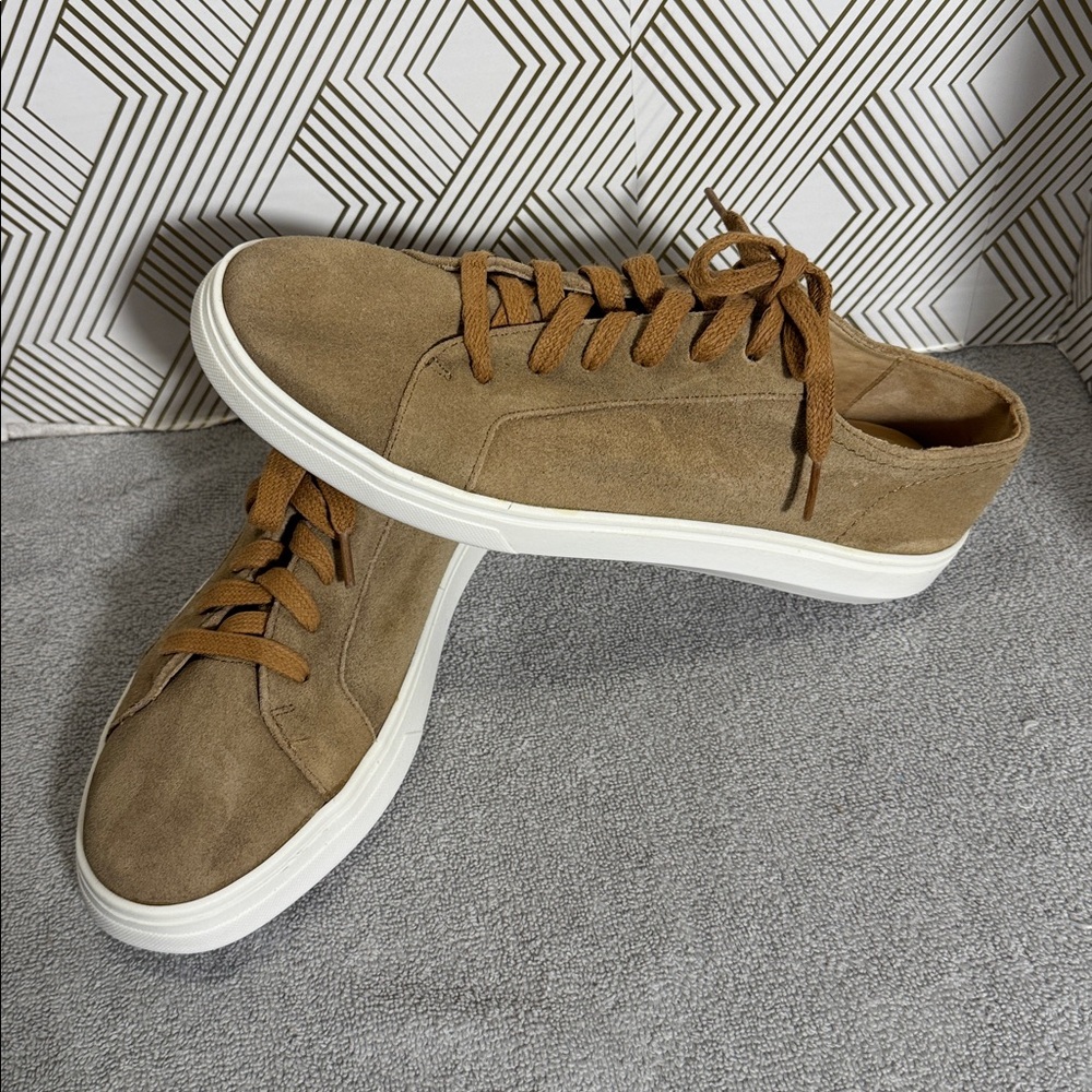 Patina leather suede sneakers size 9 or 39 Tan Suede Sneakers with White Soles